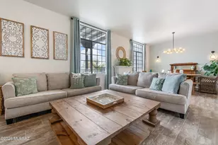 7839 N Sombrero Peak Dr, Tucson, AZ 85743 - Photo 10