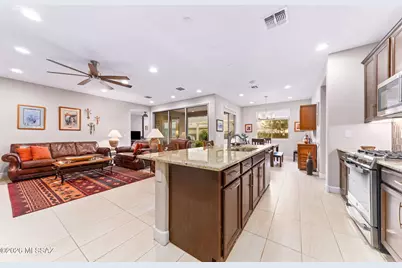 5660 S Wind Cave Trail, Tucson, AZ 85747 - Photo 12