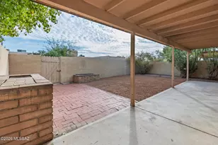 7336 N Las Quintas Dr, Tucson, AZ 85704 - Photo 26