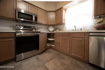 232 S Clubhouse Lane, Sierra Vista, AZ 85635 - Photo 12