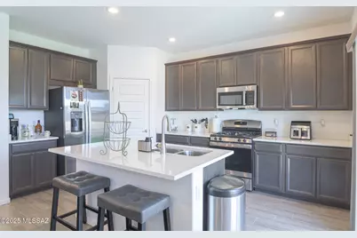 7121 W Vineridge Drive, Tucson, AZ 85757 - Photo 16