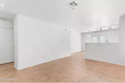 1562 E Monrovia Place, Tucson, AZ 85706 - Photo 6