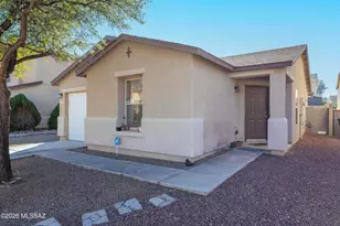 1562 E Monrovia Pl, Tucson, AZ 85706 - Photo 2