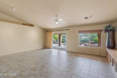 2630 E Genevieve Way, Green Valley, AZ 85614 - Photo 12