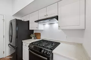 2247 E Jonquil St, Oro Valley, AZ 85755 - Photo 10