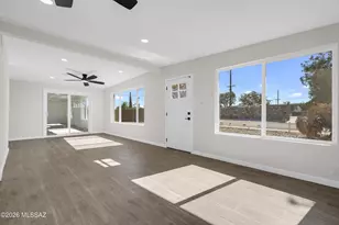 7081 E Calle Betelgeux, Tucson, AZ 85710 - Photo 4