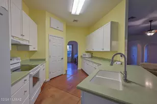 819 N Calle Princesa, Vail, AZ 85641 - Photo 8