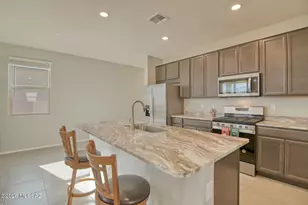 7788 S Golden Bell Dr, Tucson, AZ 85747 - Photo 8