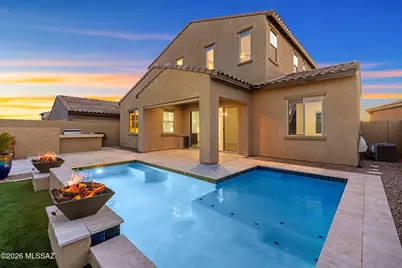 1005 W Lark Bunting Lane, Oro Valley, AZ 85755 - Photo 2