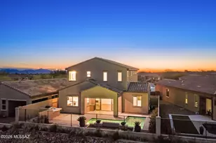 1005 W Lark Bunting Ln, Oro Valley, AZ 85755 - Photo 1