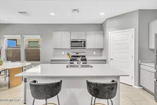 3483 N Kellen Cyn Ct, Tucson, AZ 85745 - Photo 8