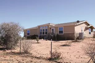 825 N Diana Dr, Benson, AZ 85602 - Photo 1