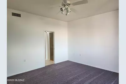 2565 S Pecan Valley Place, Green Valley, AZ 85614 - Photo 6