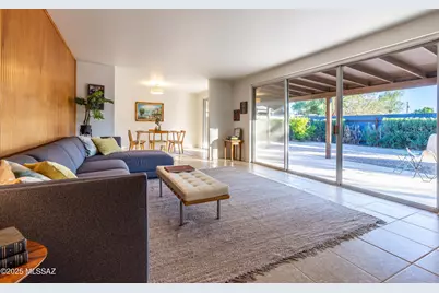 7426 E Montecito Drive, Tucson, AZ 85710 - Photo 14