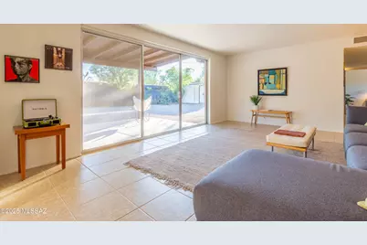 7426 E Montecito Drive, Tucson, AZ 85710 - Photo 16