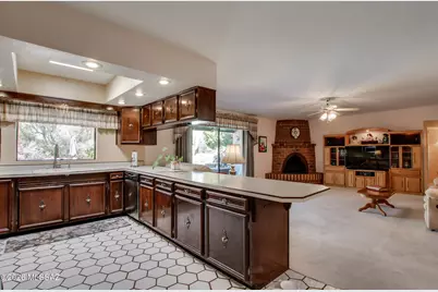 710 W Burton Drive, Tucson, AZ 85704 - Photo 16