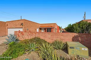 190 W Greer Ln, Tucson, AZ 85704 - Photo 2