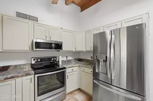 200 W Greer Ln, Tucson, AZ 85704 - Photo 16