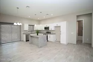 21 Via Inglaterra Ct, Rio Rico, AZ 85648 - Photo 6