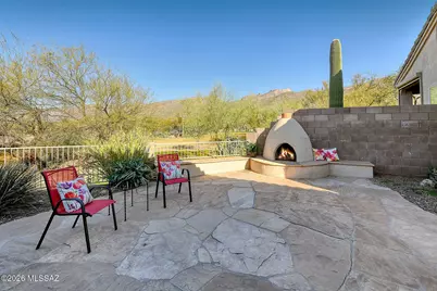 5149 N Pinnacle Point Drive, Tucson, AZ 85749 - Photo 2
