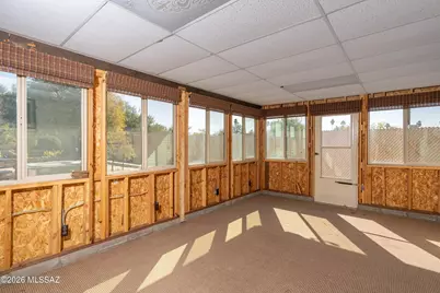 1821 S Rocky Mountain Drive, Tucson, AZ 85710 - Photo 10