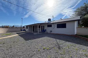 8271 E Kenyon Dr, Tucson, AZ 85710 - Photo 20