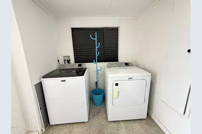 8271 E Kenyon Drive, Tucson, AZ 85710 - Photo 22