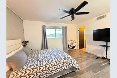 8271 E Kenyon Drive, Tucson, AZ 85710 - Photo 14