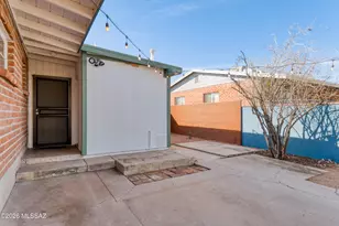 5549 E 2nd St, Tucson, AZ 85711 - Photo 32