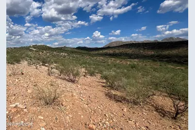 1854 Camino China #68, Rio Rico, AZ 85648 - Photo 4