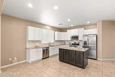 965 W Cork Oak Place, Oro Valley, AZ 85755 - Photo 12