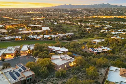 9801 N Ridge Shadow Place, Tucson, AZ 85704 - Photo 2