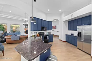 9801 N Ridge Shadow Pl, Tucson, AZ 85704 - Photo 10