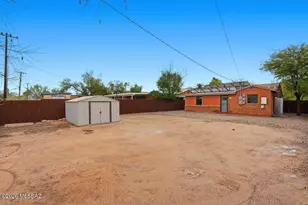 1511 E Miles St, Tucson, AZ 85719 - Photo 32