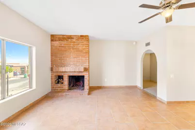 1311 W Calle Serrano, Green Valley, AZ 85622 - Photo 6