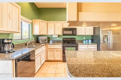 250 N Eastern Slope Loop, Tucson, AZ 85748 - Photo 12