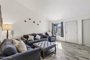 9931 E Banister Dr, Tucson, AZ 85730 - Photo 6