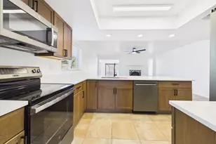 1717 S Burning Tree Ave, Tucson, AZ 85710 - Photo 8