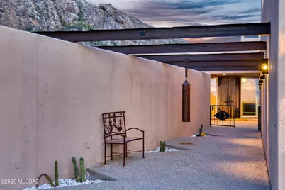 7001 N Ina Place, Tucson, AZ 85718 - Photo 10