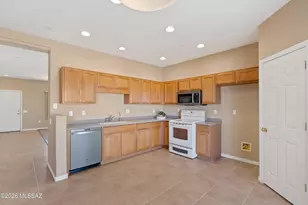 808 W Vuelta Granadina, Sahuarita, AZ 85629 - Photo 12
