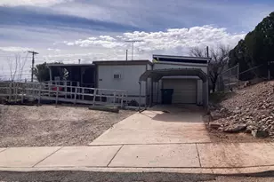 646 E Tawni Dr, Benson, AZ 85602 - Photo 2