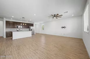 2177 W Desert Topaz Wy, Tucson, AZ 85742 - Photo 8