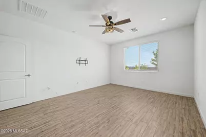 2177 W Desert Topaz Way, Tucson, AZ 85742 - Photo 20