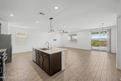 2177 W Desert Topaz Way, Tucson, AZ 85742 - Photo 16