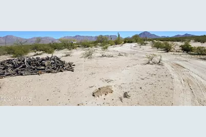 1491 S Sandario Road S, Tucson, AZ 85735 - Photo 4