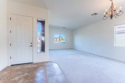 545 W Calle Artistica, Green Valley, AZ 85614 - Photo 6