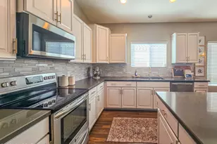 9072 W Birchover Dr, Marana, AZ 85653 - Photo 10