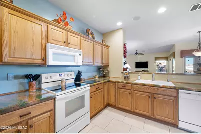 2417 S Via Anzavita, Green Valley, AZ 85614 - Photo 8
