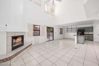 8786 E Corte Caida Del Sol, Tucson, AZ 85715 - Photo 10