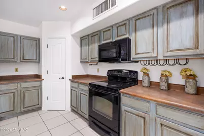 8786 E Corte Caida Del Sol, Tucson, AZ 85715 - Photo 12